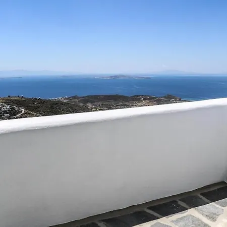 The Lobster House Tinos Villa