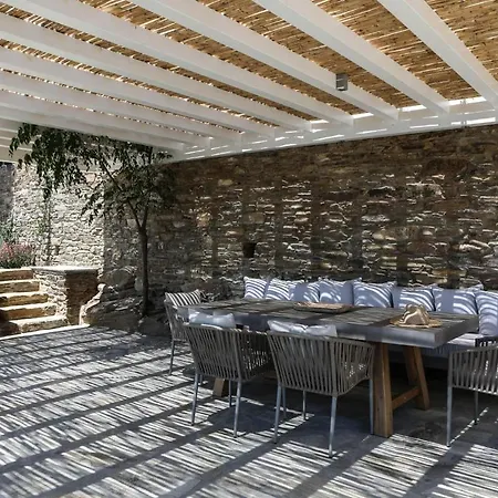 The Lobster House Tinos Arnados